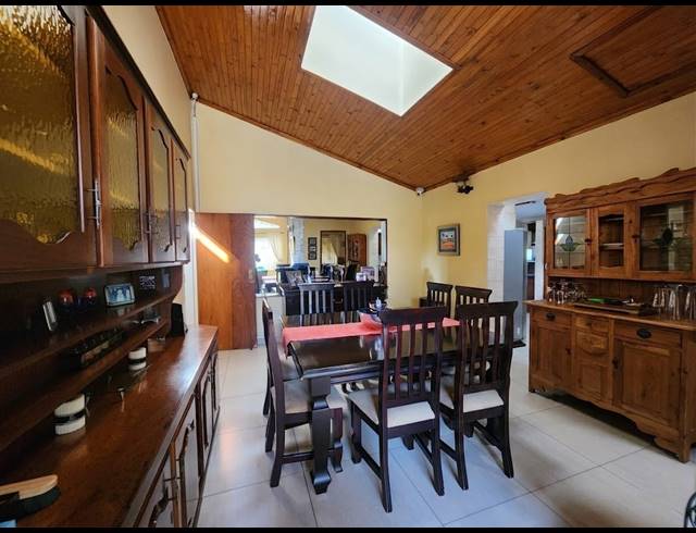 4 BEDROOM HOUSE FOR SALE IN ARCON PARK